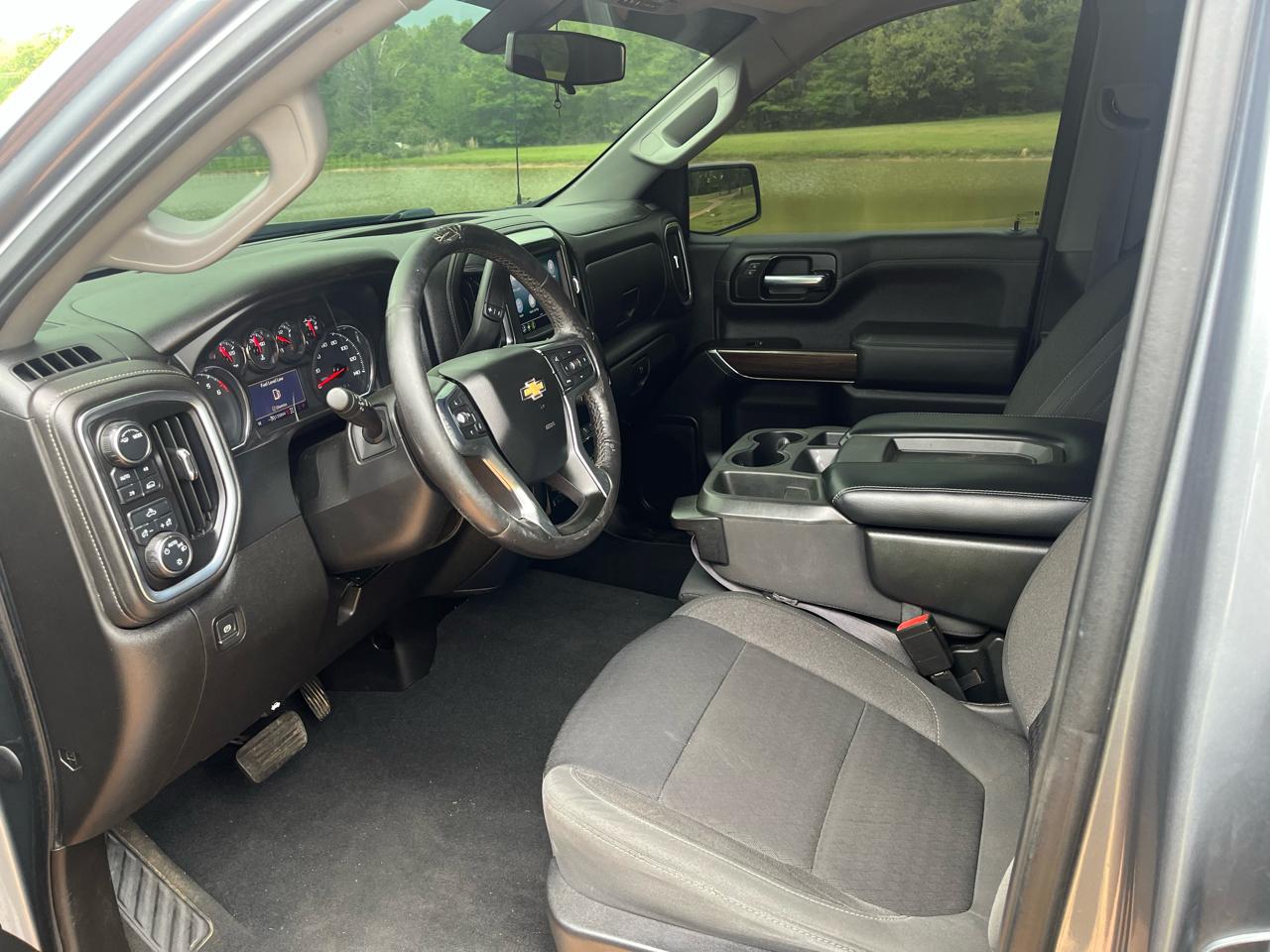 Chevrolet Silverado 1500 4WD Crew Cab 147" LT w/1LT 2021