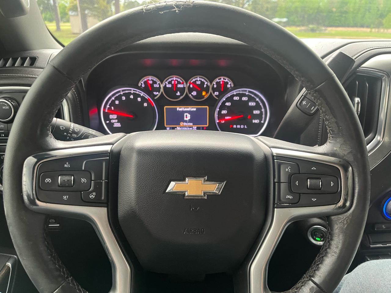 Chevrolet Silverado 1500 4WD Crew Cab 147" LT w/1LT 2021