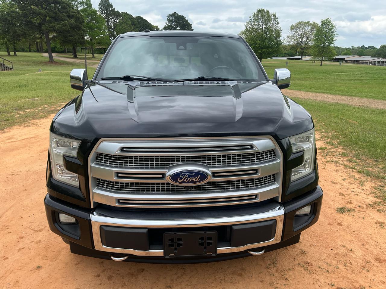 Ford F-150 4WD SuperCrew 145" Platinum 2017