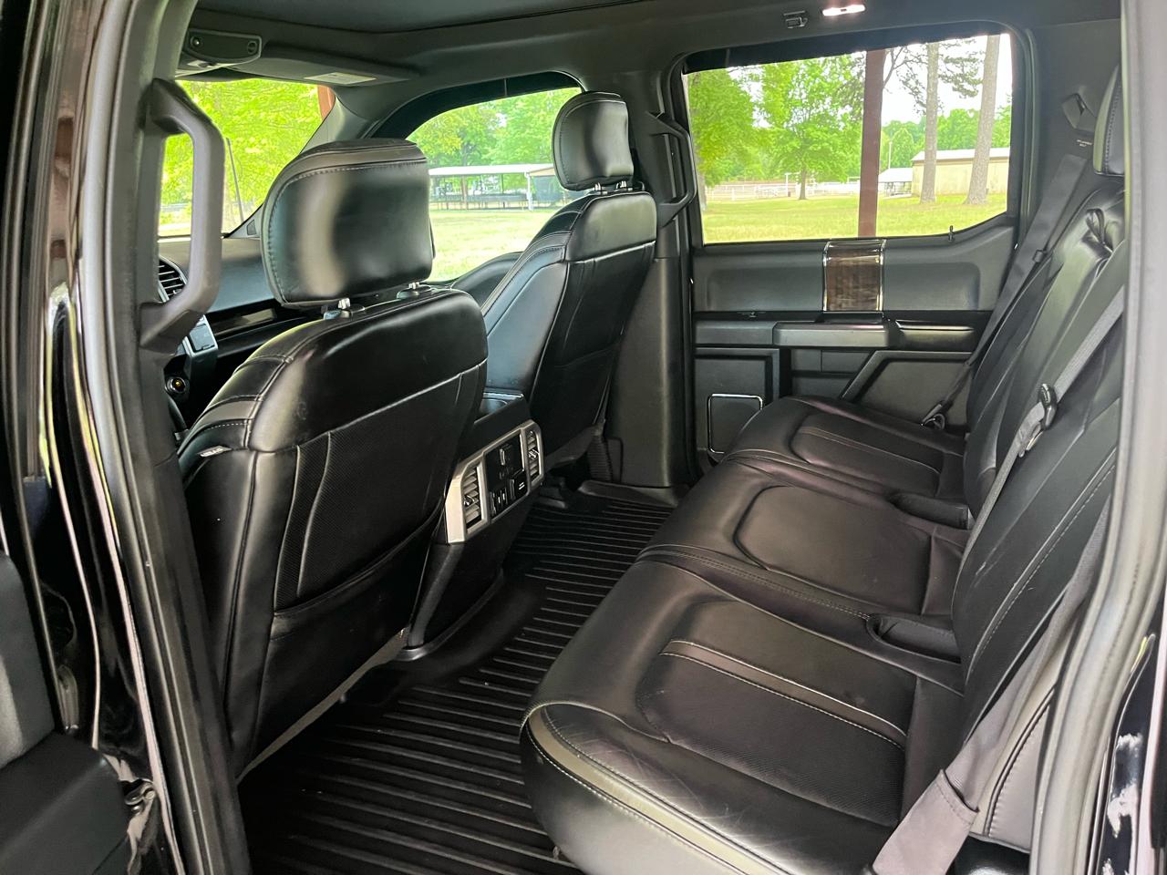 Ford F-150 4WD SuperCrew 145" Platinum 2017