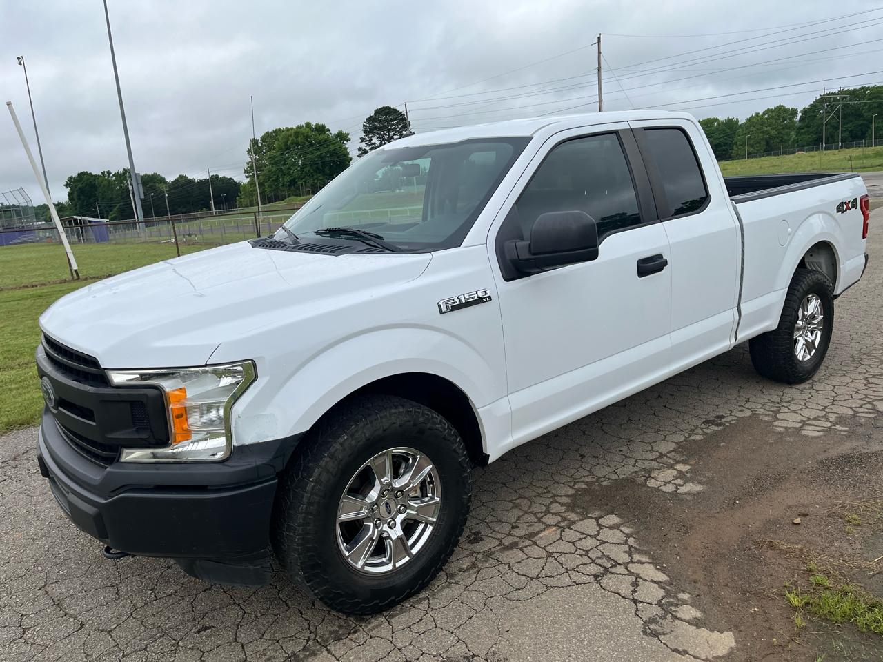 Ford F-150 Lariat 4WD SuperCab 8' Box 2018