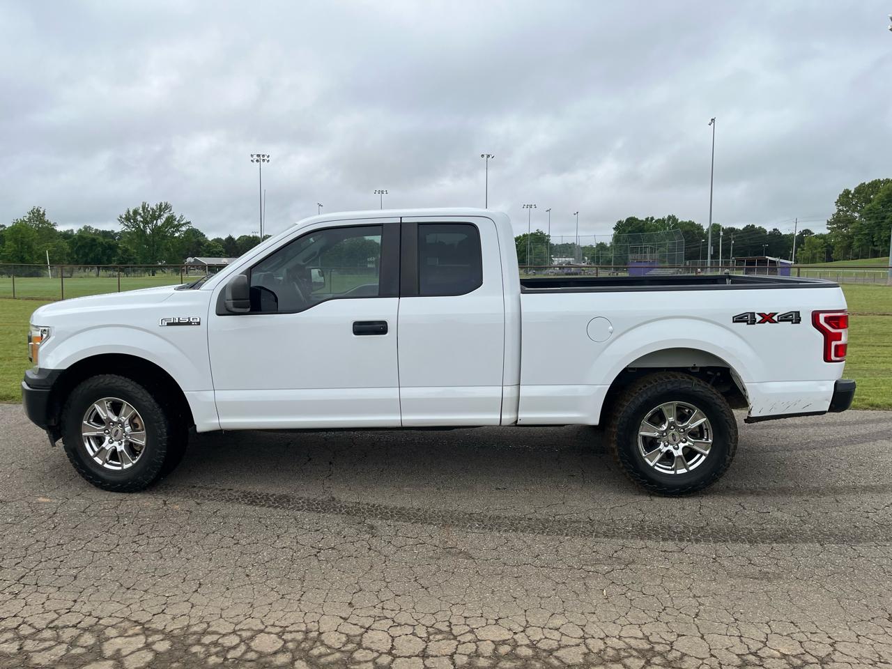 Ford F-150 Lariat 4WD SuperCab 8' Box 2018