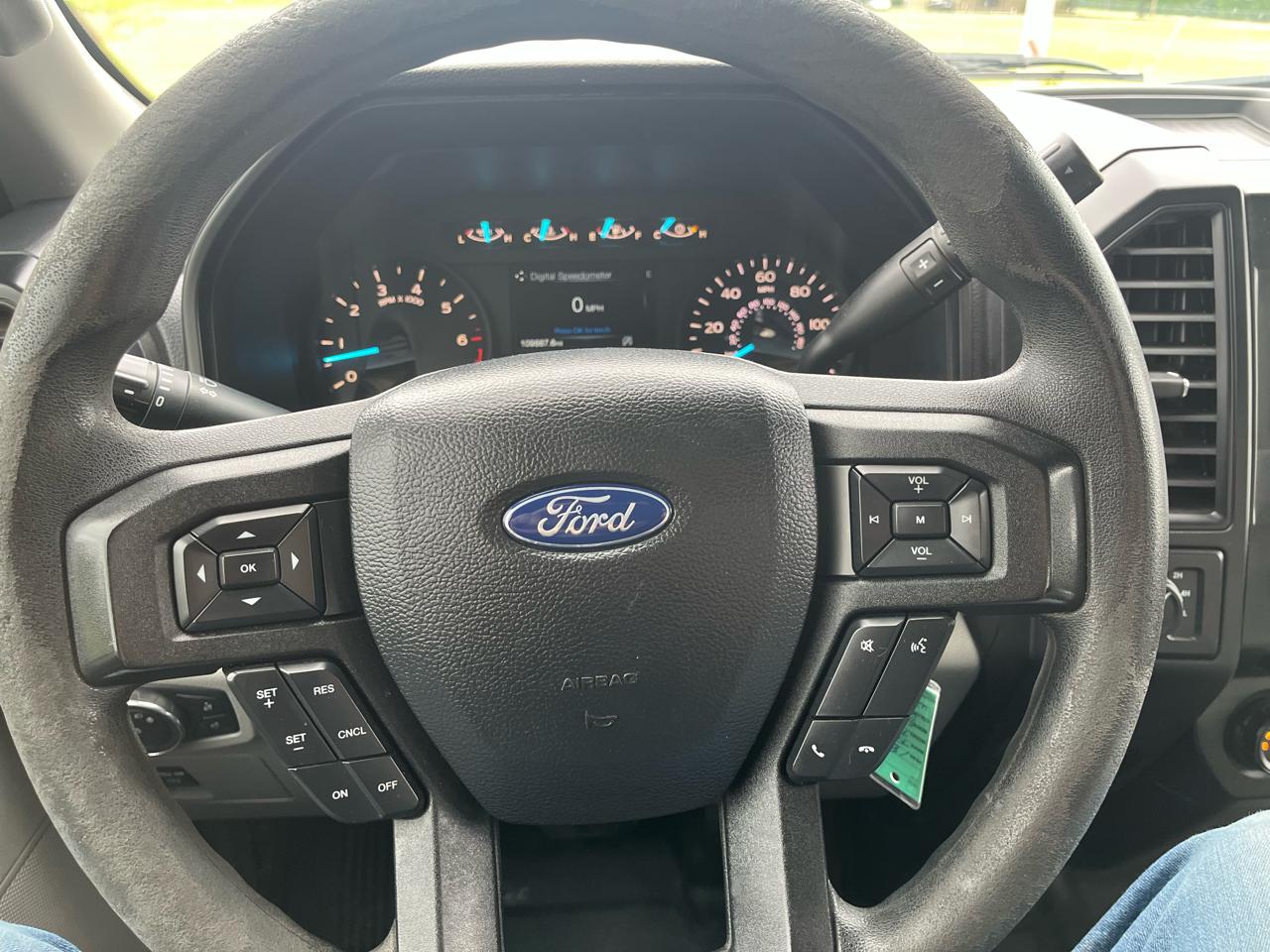 Ford F-150 Lariat 4WD SuperCab 8' Box 2018
