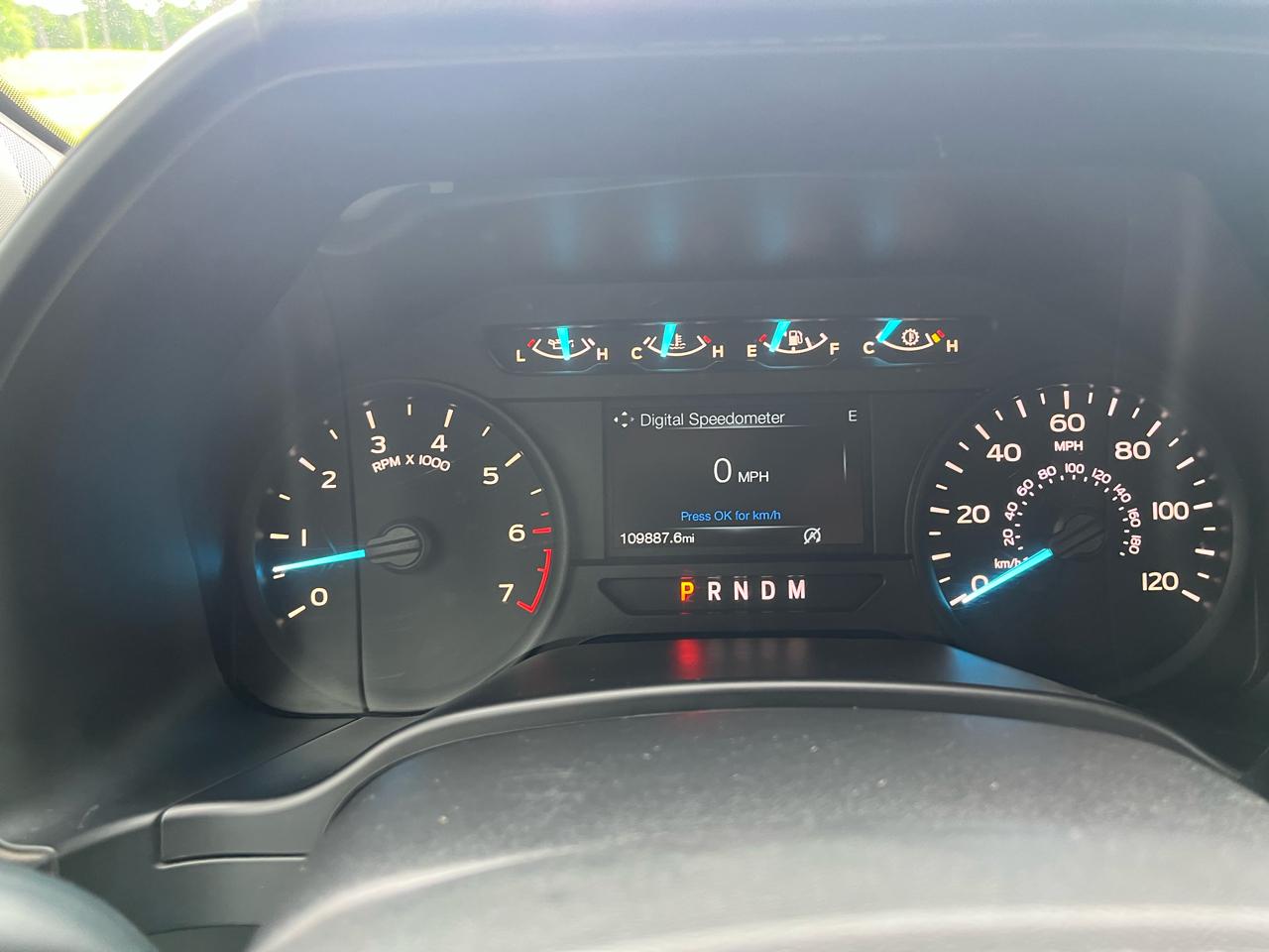 Ford F-150 Lariat 4WD SuperCab 8' Box 2018