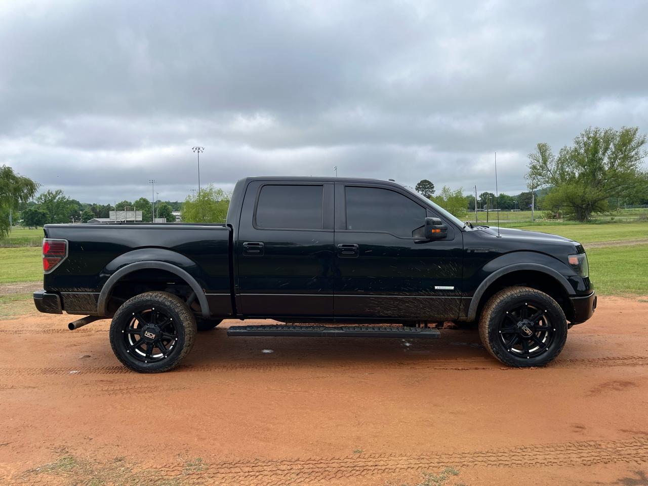 Ford F-150 4WD Reg Cab 126" FX4 2014
