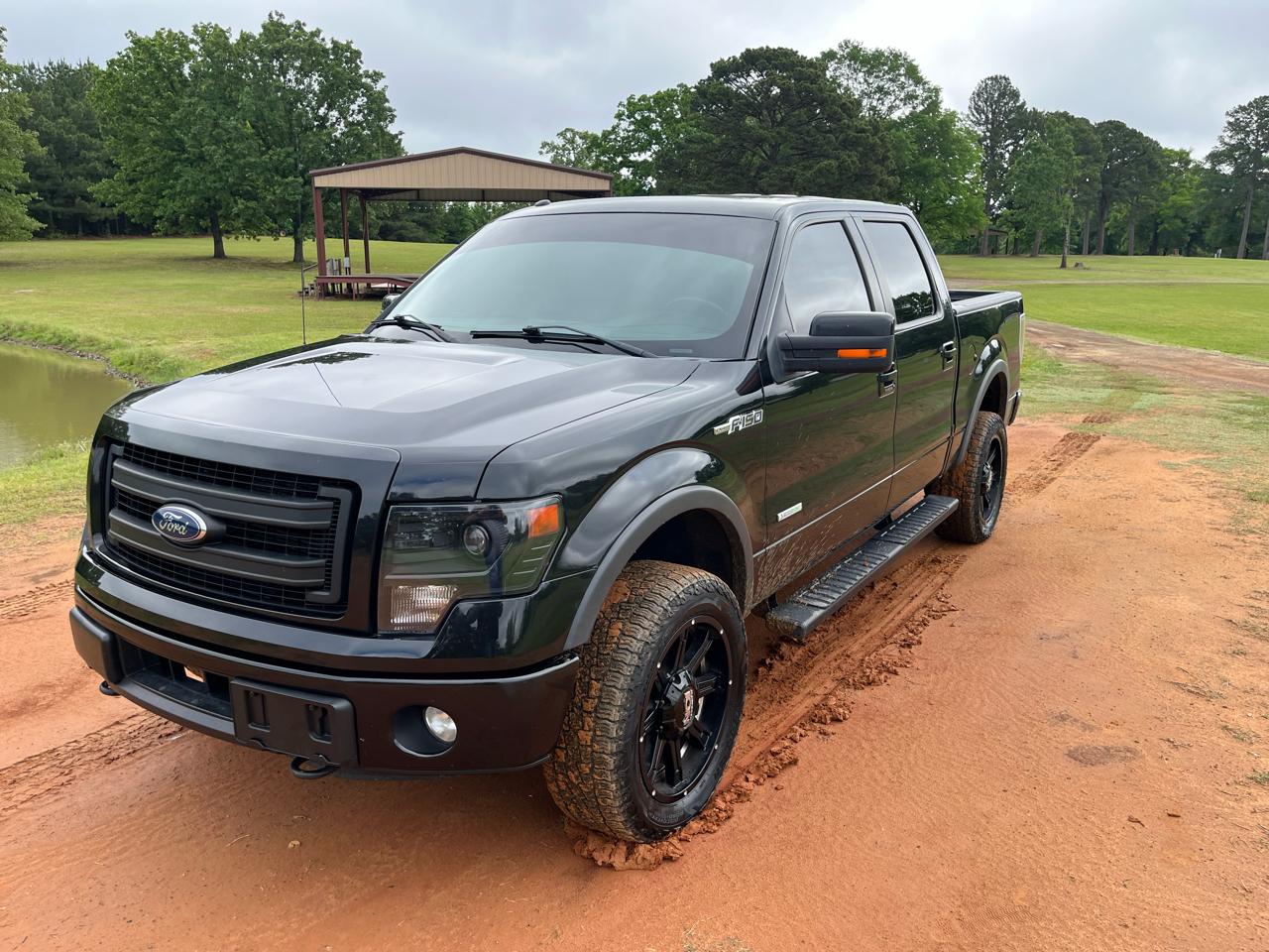 Ford F-150 4WD Reg Cab 126" FX4 2014