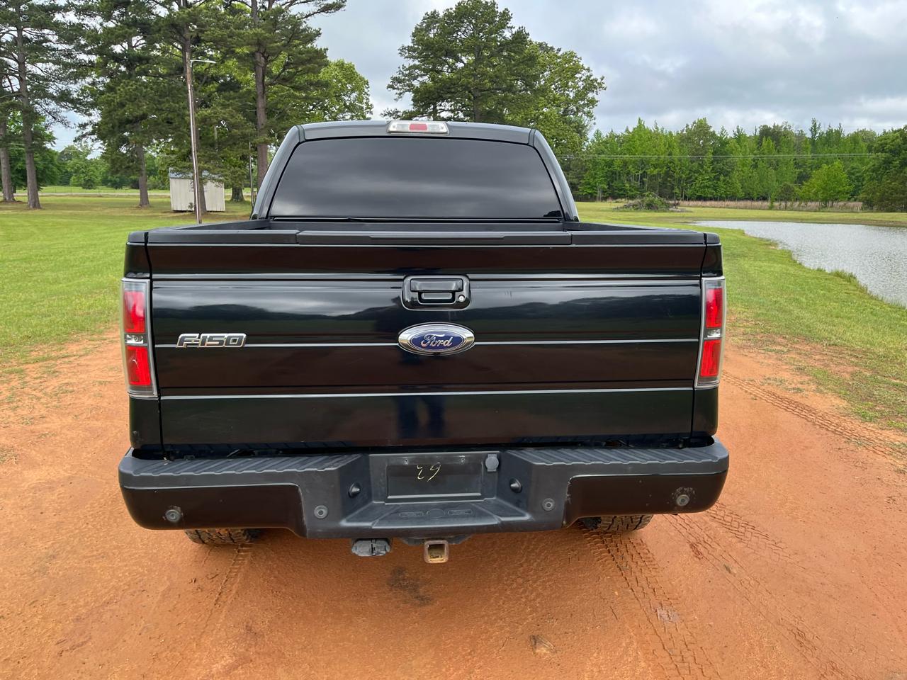 Ford F-150 4WD Reg Cab 126" FX4 2014