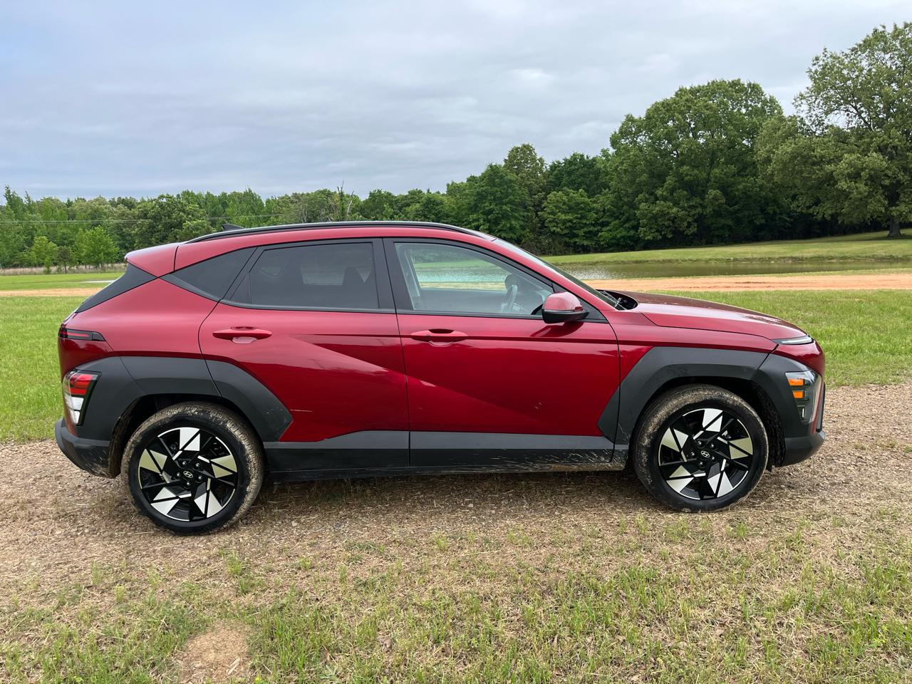 Hyundai Kona SEL FWD 2025