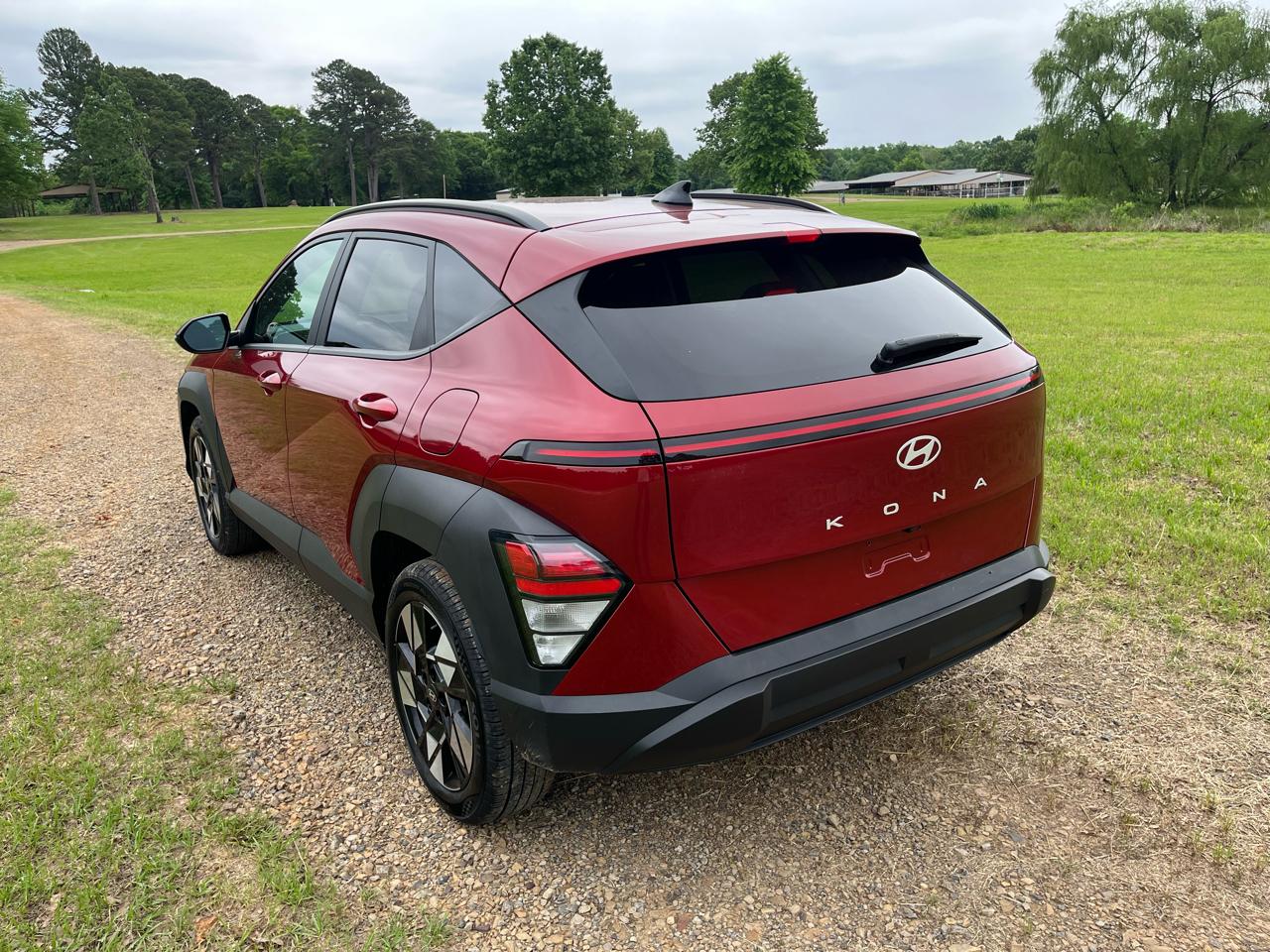 Hyundai Kona SEL FWD 2025