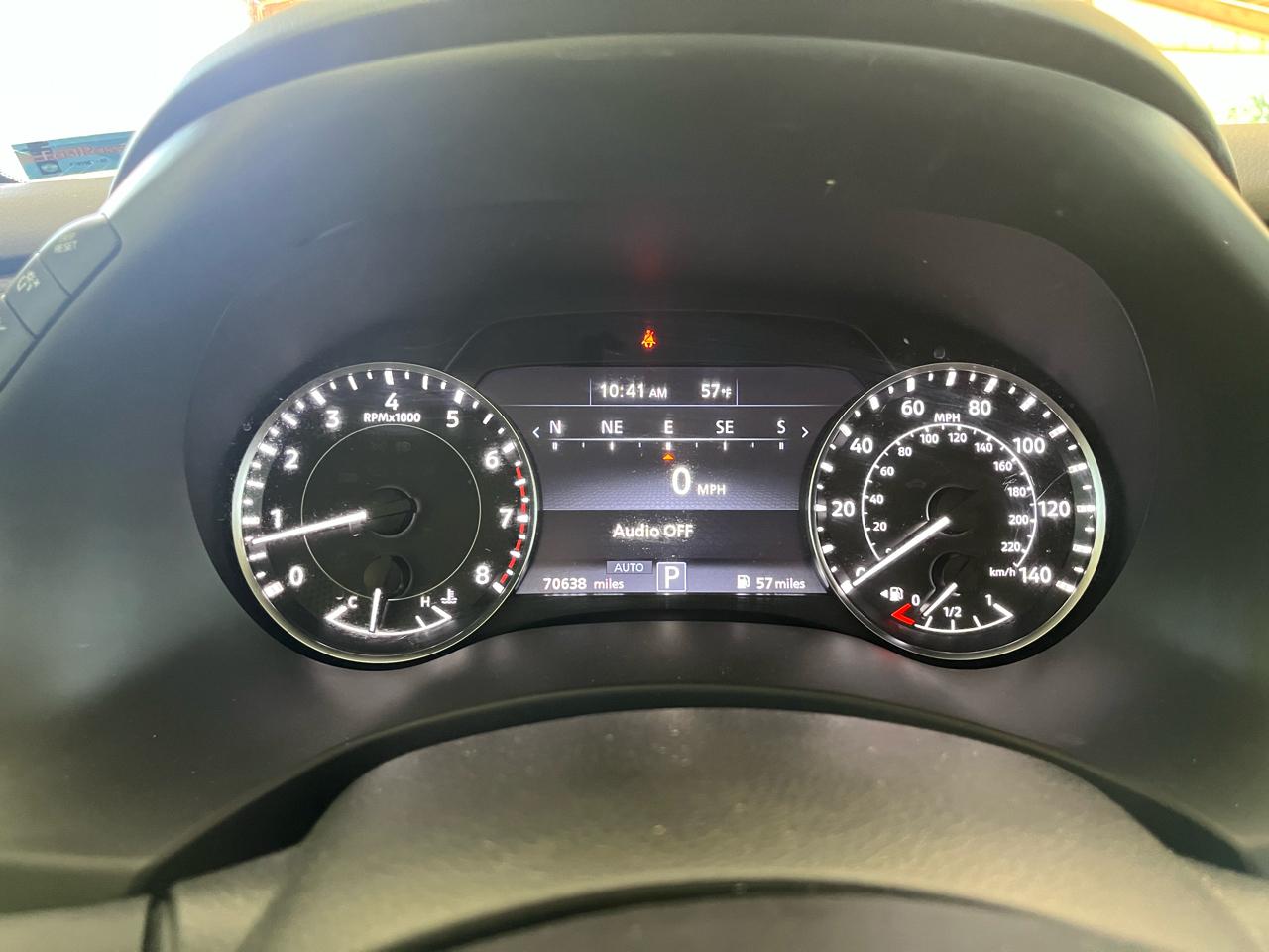 Nissan Armada 4x4 SV 2021