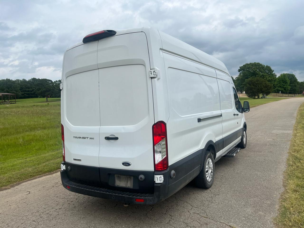Ford Transit Van T-350 148" EL Hi Rf 9500 GVWR Sliding RH Dr 2019