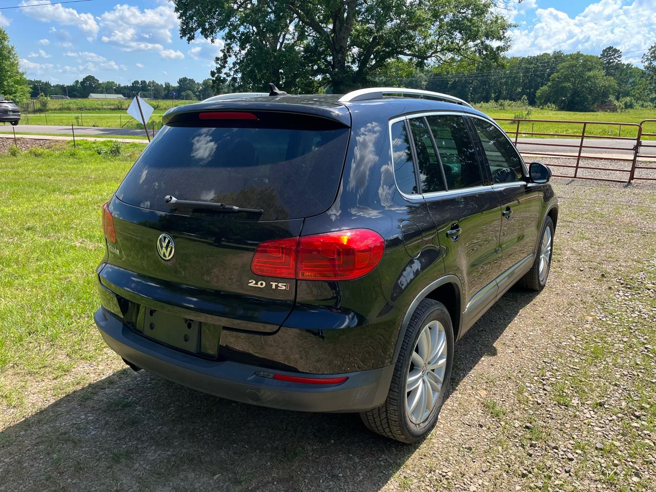 Volkswagen Tiguan 2WD 4dr Auto R-Line 2015
