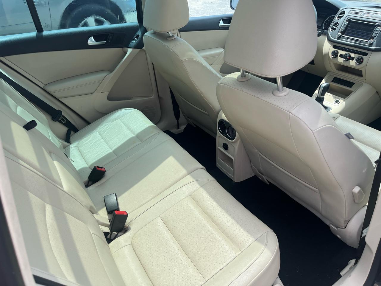 Volkswagen Tiguan 2WD 4dr Auto R-Line 2015