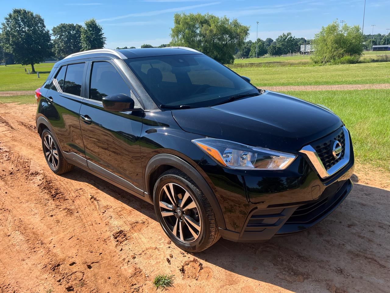 Nissan Kicks SV FWD 2020