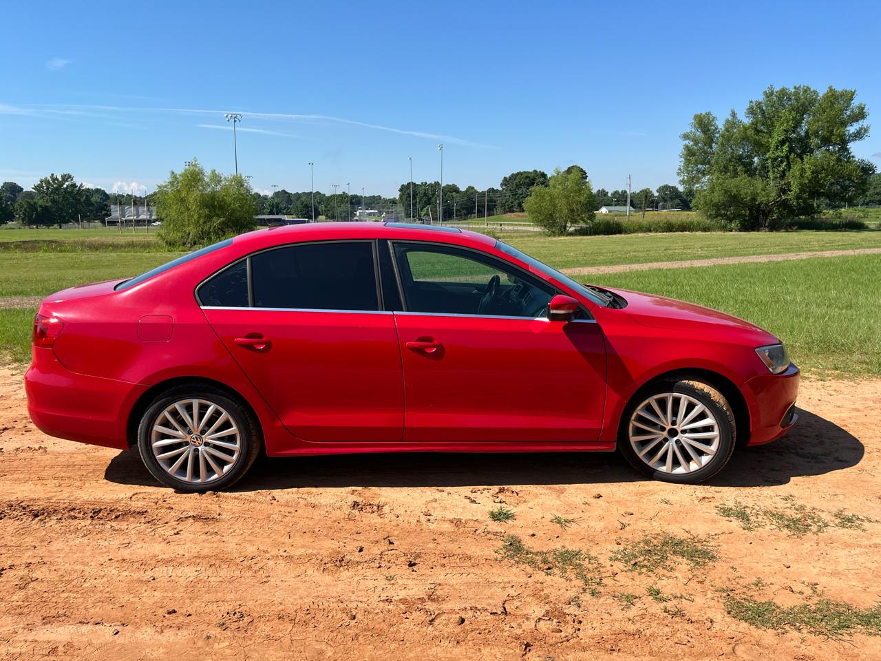 Volkswagen Jetta Sedan 4dr DSG TDI 2014