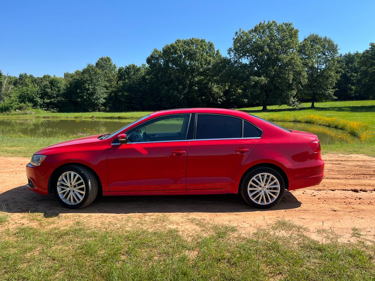 Volkswagen Jetta Sedan 4dr DSG TDI 2014
