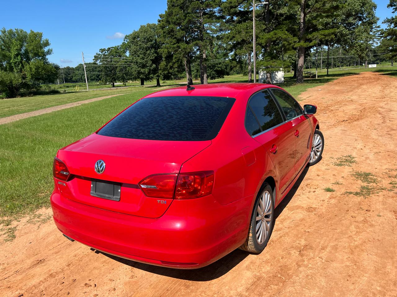 Volkswagen Jetta Sedan 4dr DSG TDI 2014