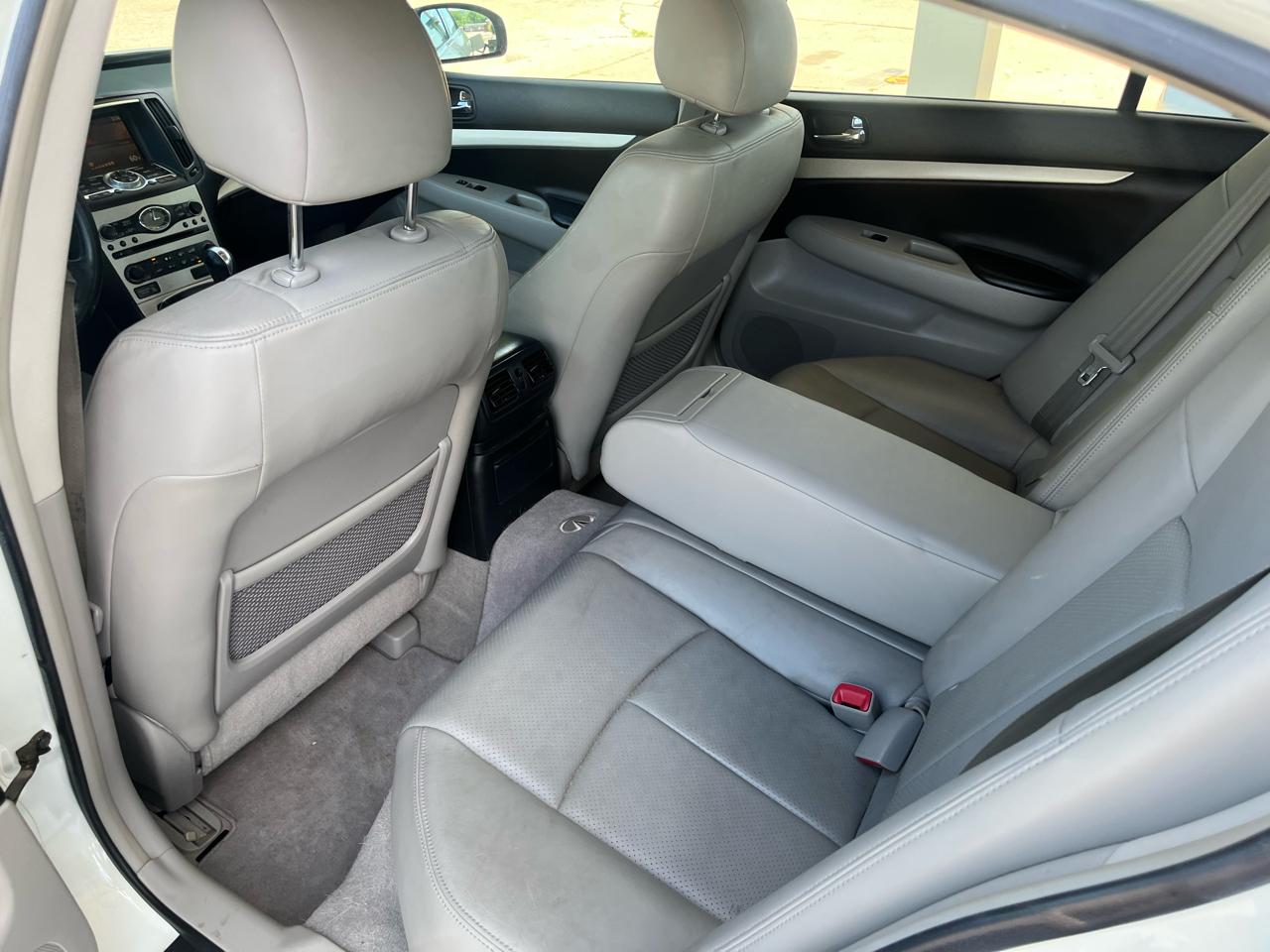Infiniti G35 Sedan 4dr x AWD 2008