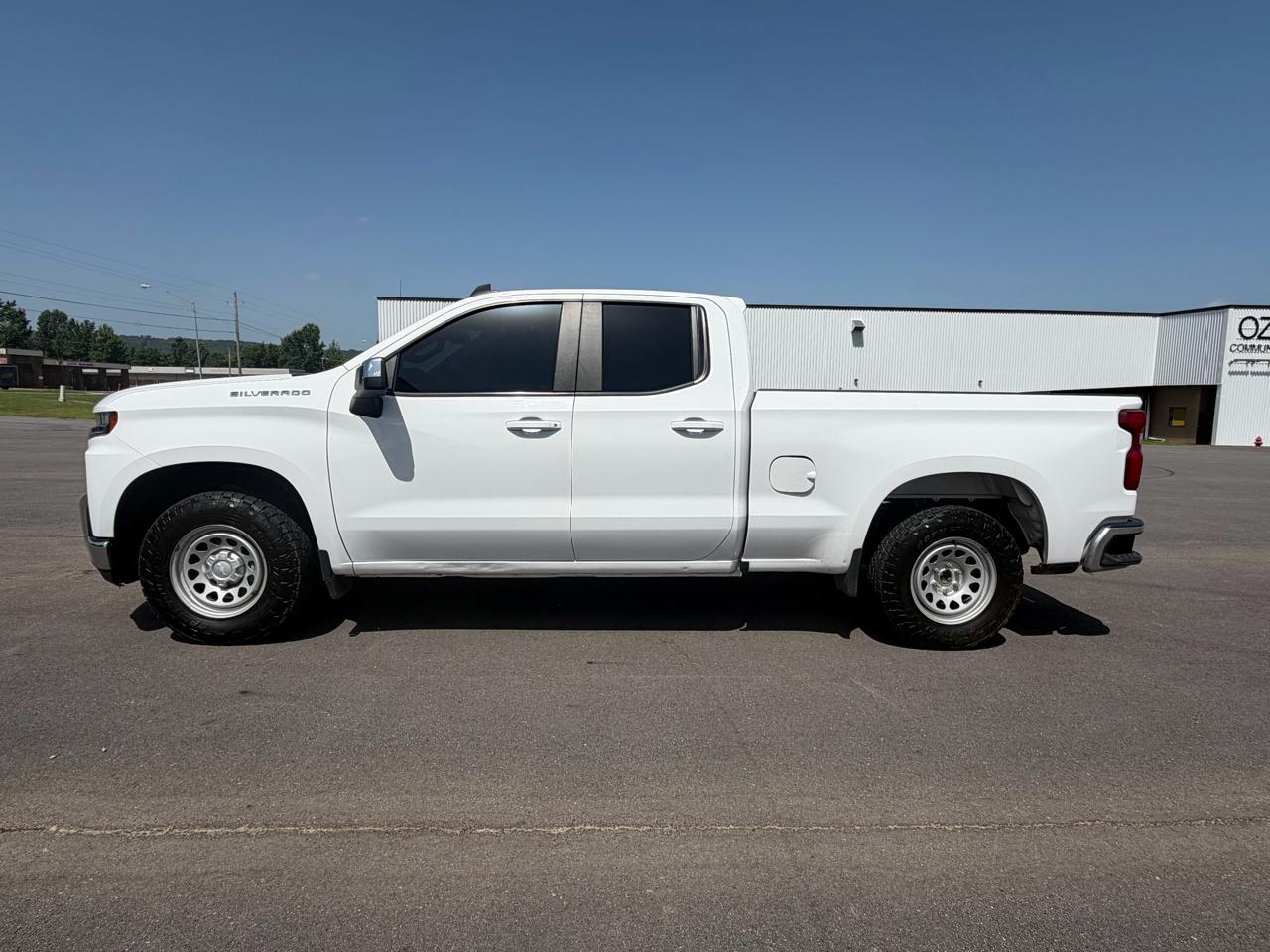 2020 Chevrolet 1500 Reg Cab 117.5"