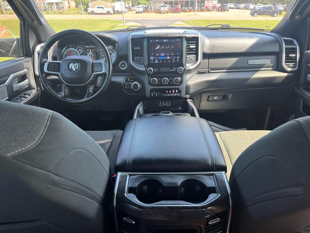 RAM 2500 Big Horn 4x4 Crew Cab 6'4" Box 2022