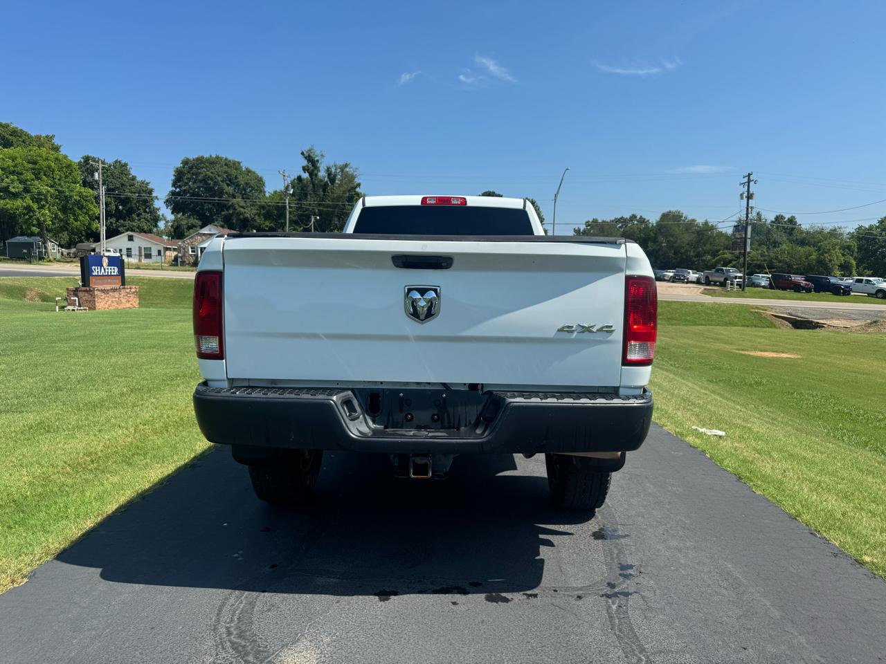 RAM 2500 4WD Reg Cab 140.5" Tradesman 2014