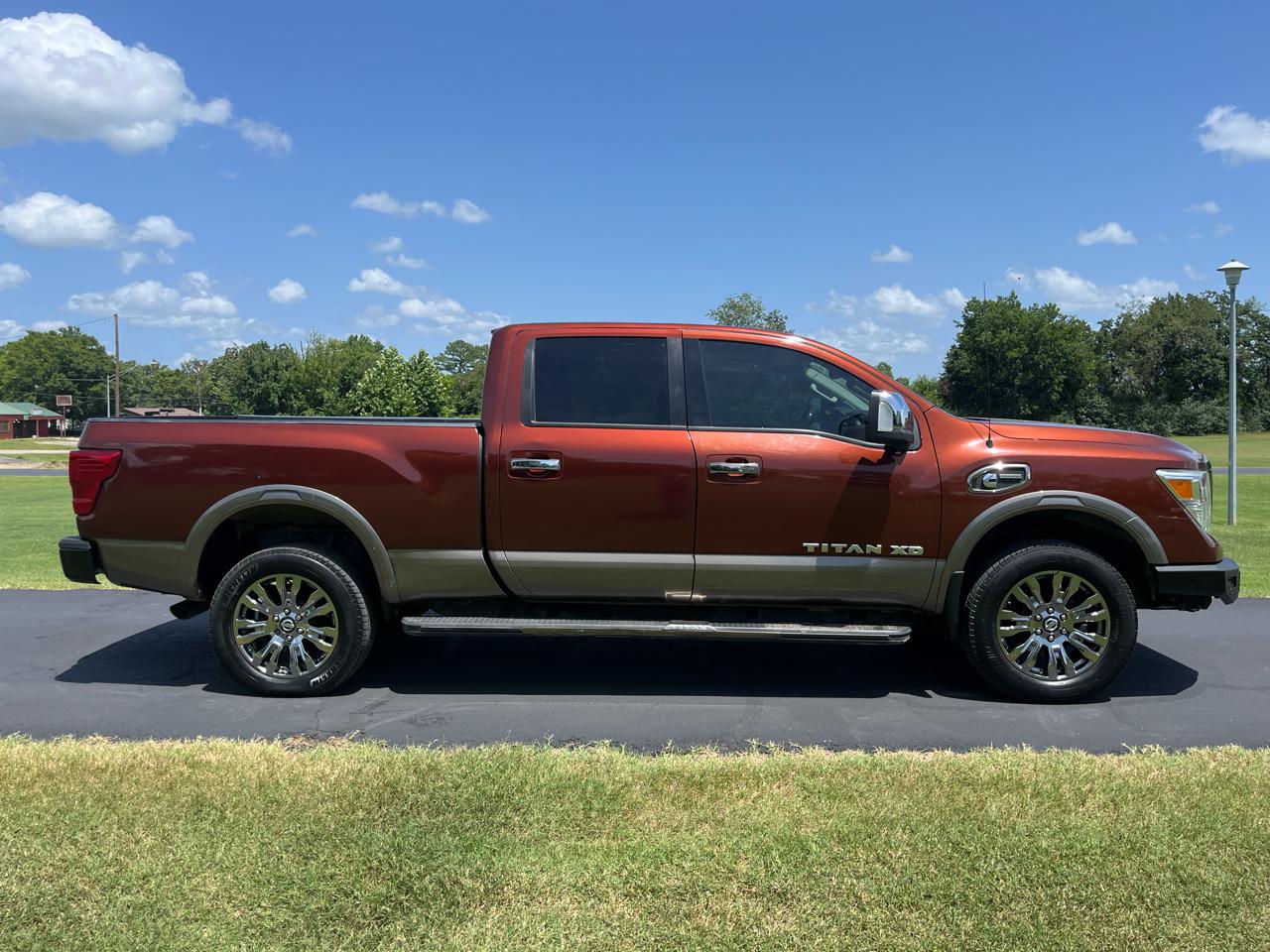 Nissan Titan XD 4x4 Diesel Crew Cab Platinum Reserve 2018