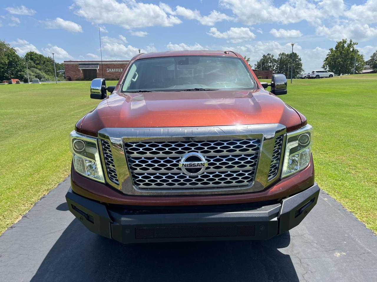 Nissan Titan XD 4x4 Diesel Crew Cab Platinum Reserve 2018