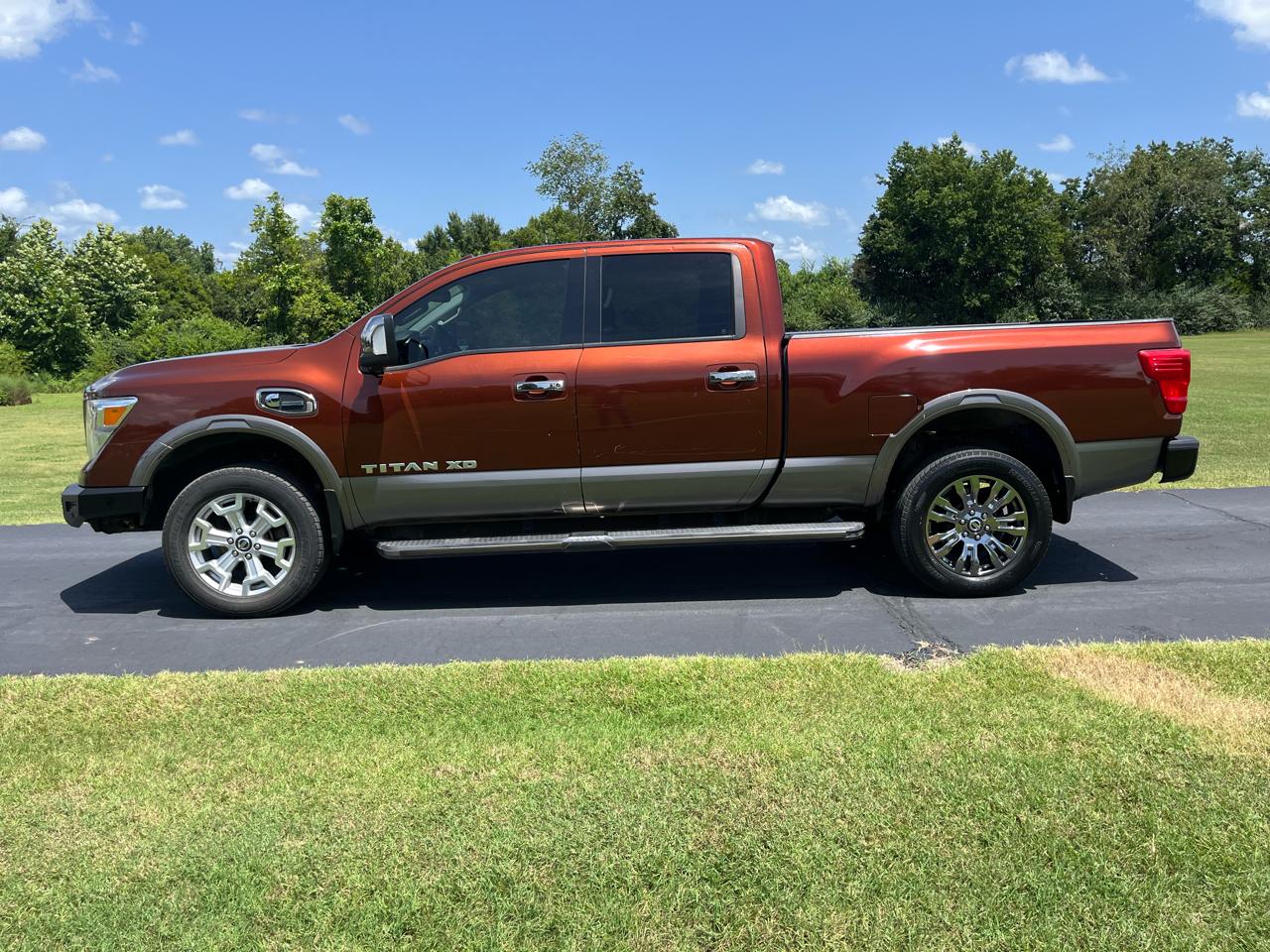 Nissan Titan XD 4x4 Diesel Crew Cab Platinum Reserve 2018