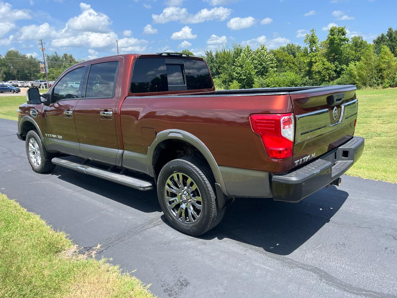 Nissan Titan XD 4x4 Diesel Crew Cab Platinum Reserve 2018
