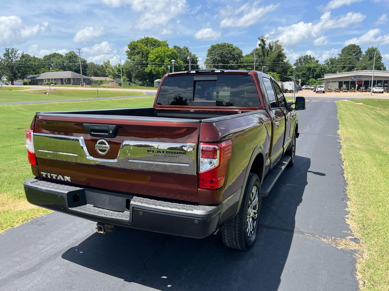 Nissan Titan XD 4x4 Diesel Crew Cab Platinum Reserve 2018