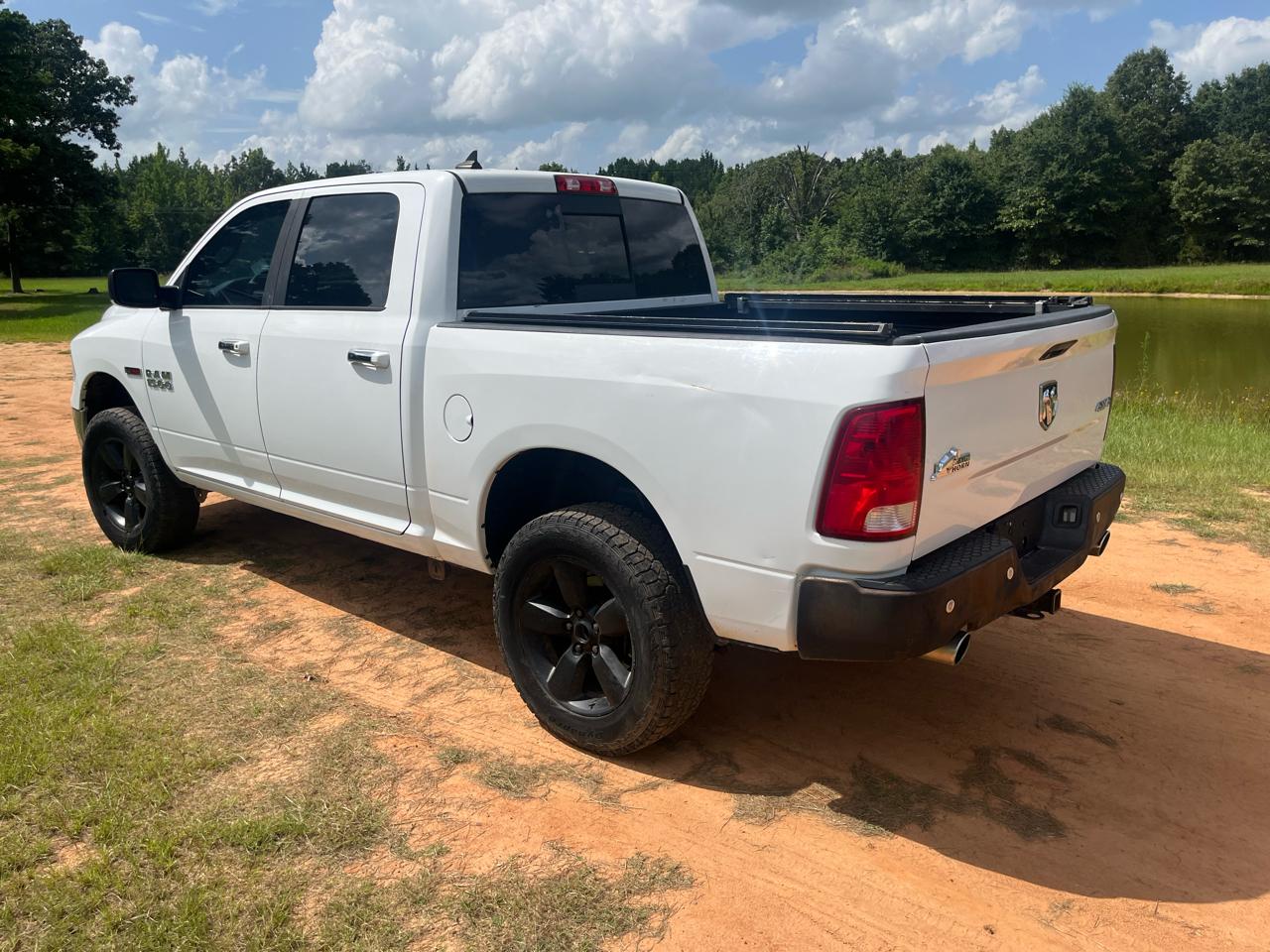RAM 1500 4WD Crew Cab 140.5" Big Horn 2016