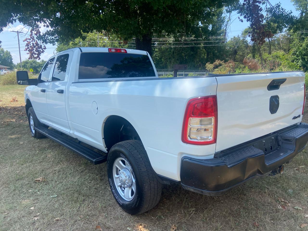 RAM 2500 Tradesman 4x4 Crew Cab 8' Box 2024