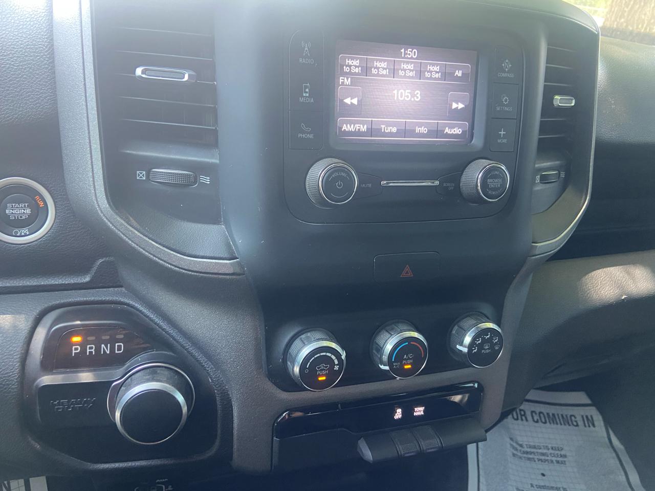 RAM 2500 Tradesman 4x4 Crew Cab 8' Box 2024