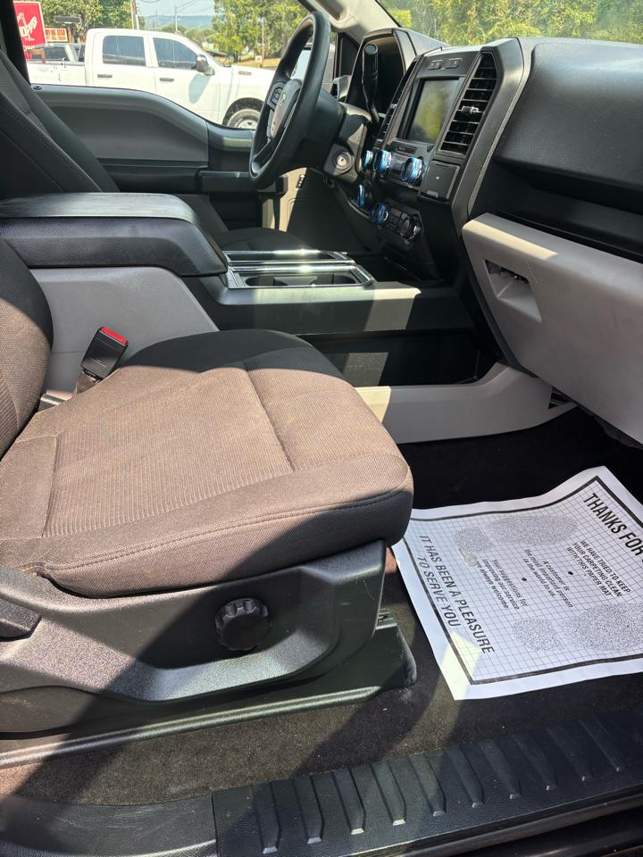 Ford F-150 4WD SuperCrew 145" FX4 2019