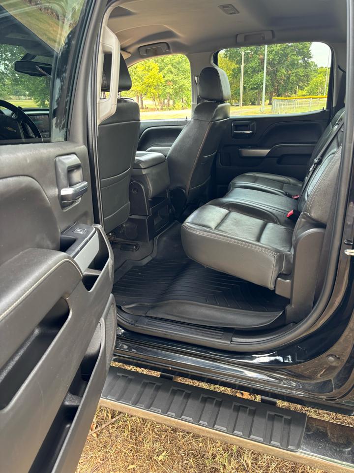 Chevrolet Silverado 1500 4WD Crew Cab 143.5" LT w/2LT 2018