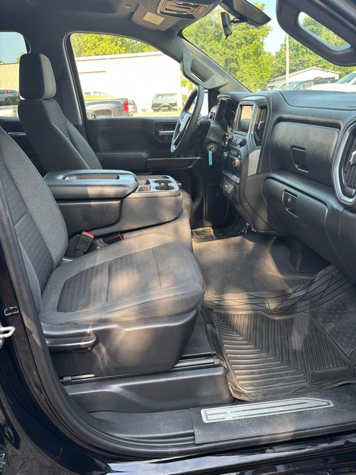Chevrolet Silverado 1500 4WD Double Cab 147" LT 2020