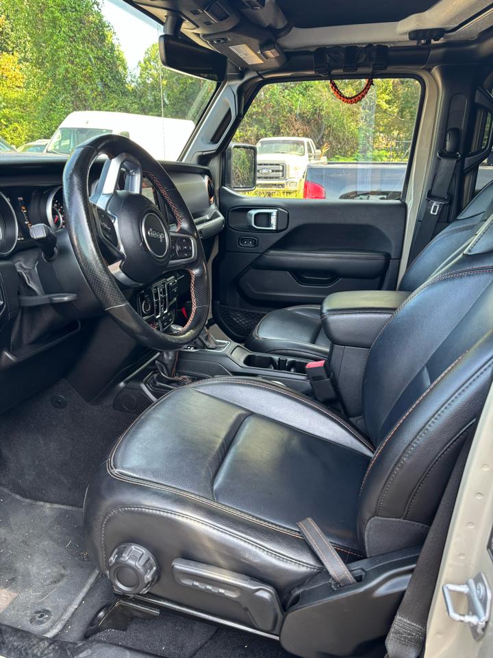 Chevrolet Silverado 1500 4WD Double Cab 147" LT 2020