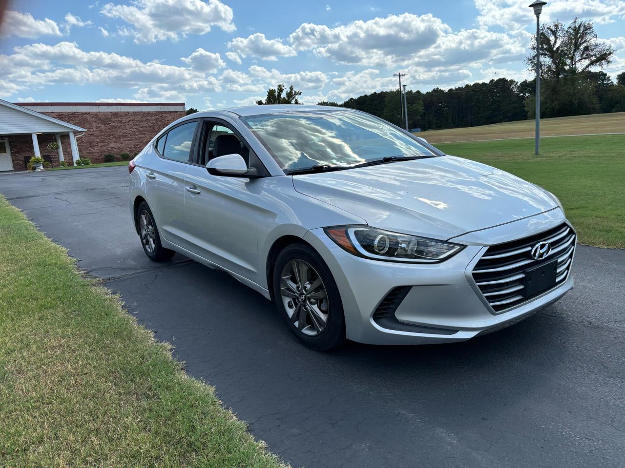 Hyundai Elantra SE 2.0L Auto (Alabama) 2017