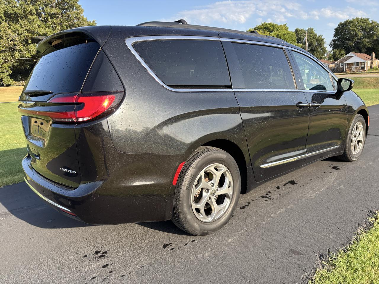 Chrysler Pacifica Touring L FWD 2021