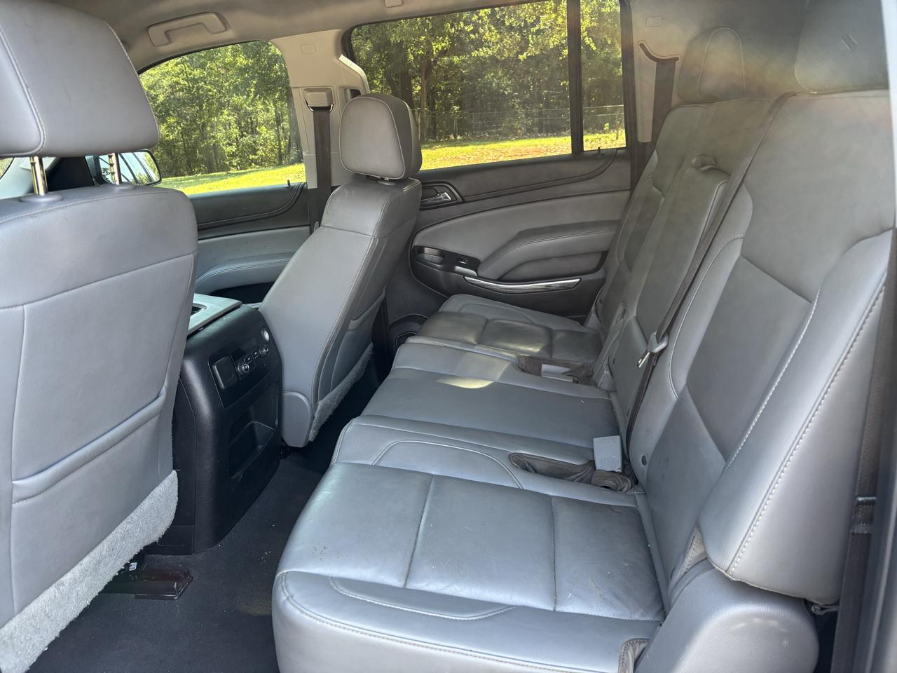 Chevrolet Suburban 2WD 4dr 1500 LT 2019