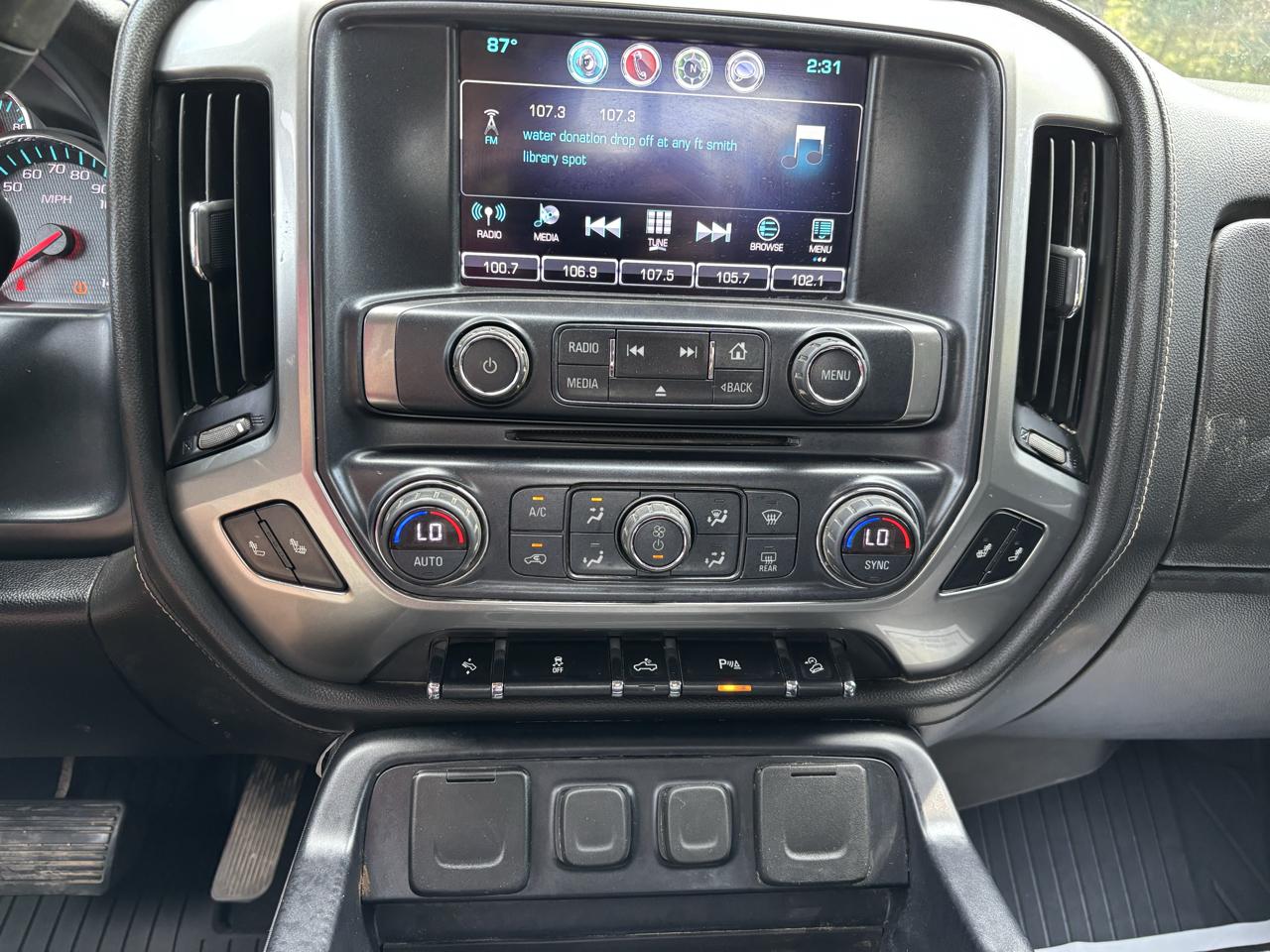 Chevrolet Silverado 1500 4WD Crew Cab 143.5" LTZ w/2LZ 2018