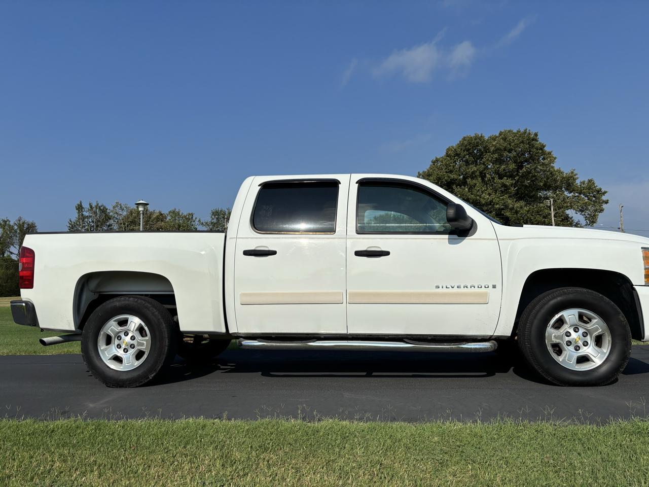 Chevrolet Silverado 1500 2WD Crew Cab 143.5" LT w/1LT 2007