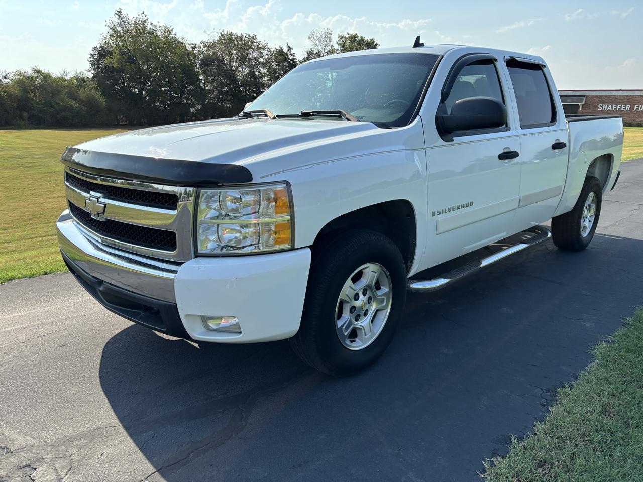 Chevrolet Silverado 1500 2WD Crew Cab 143.5" LT w/1LT 2007
