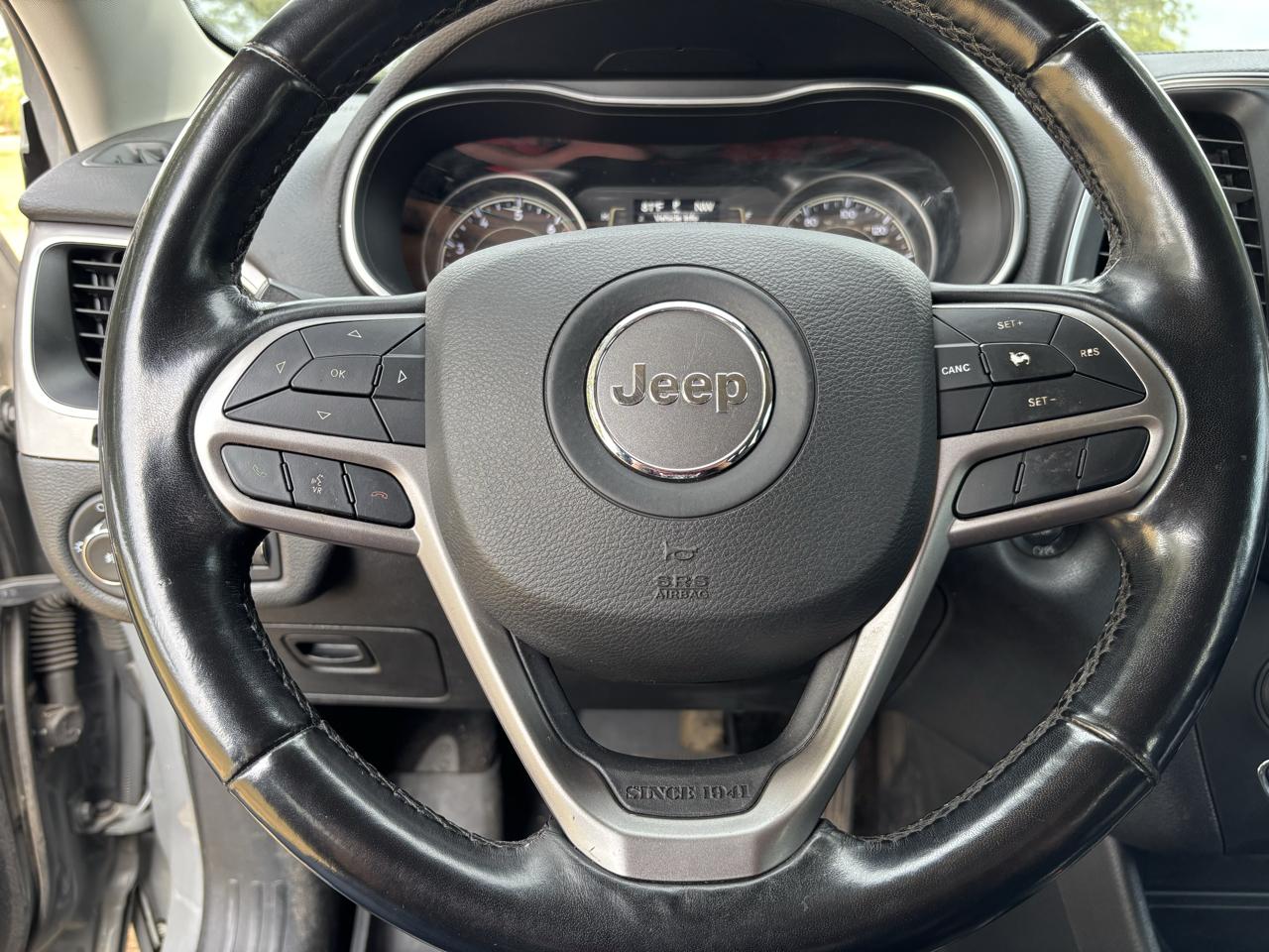 Jeep Cherokee Latitude Plus 4x4 2021