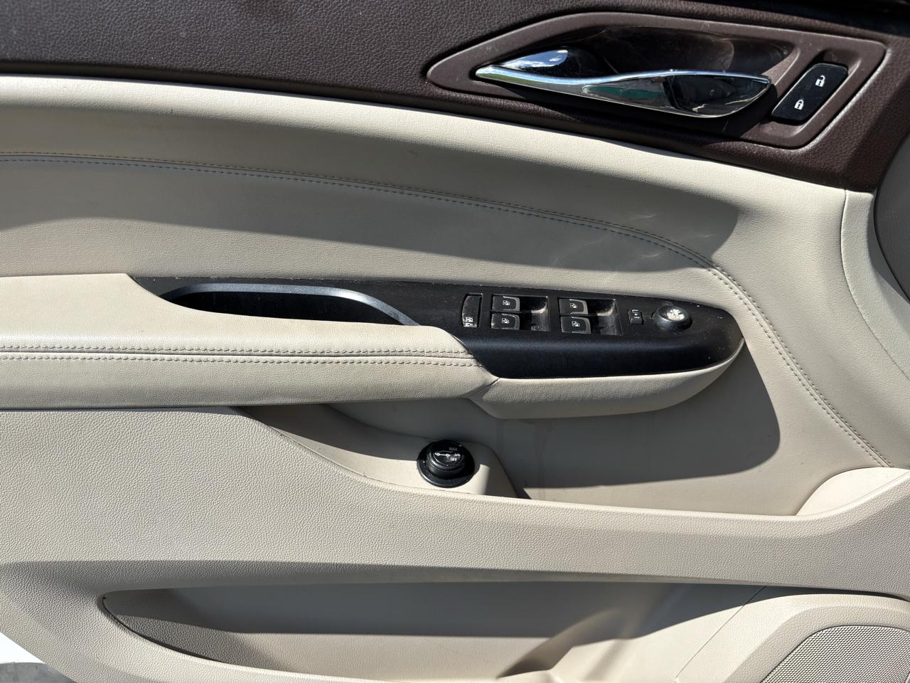 Cadillac SRX FWD 4dr Luxury Collection 2015