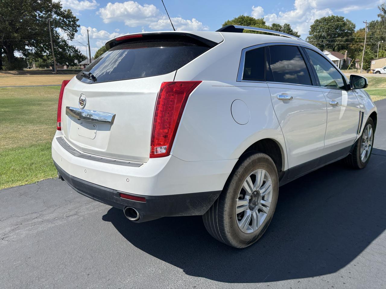 Cadillac SRX FWD 4dr Luxury Collection 2015