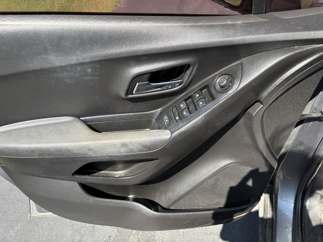 Chevrolet Trax FWD 4dr LT 2019