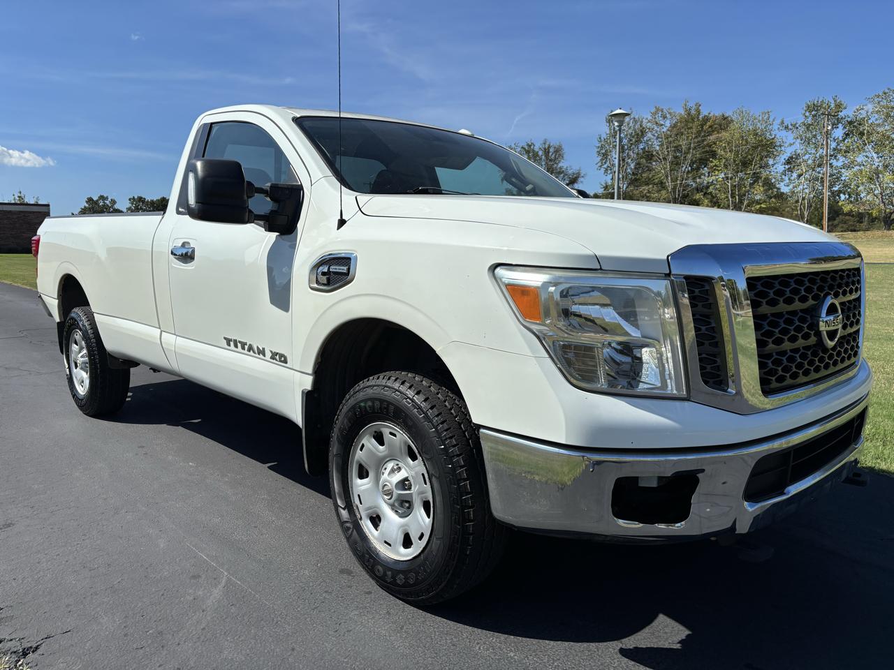 Nissan Titan XD 4x4 Diesel Single Cab SV 2017