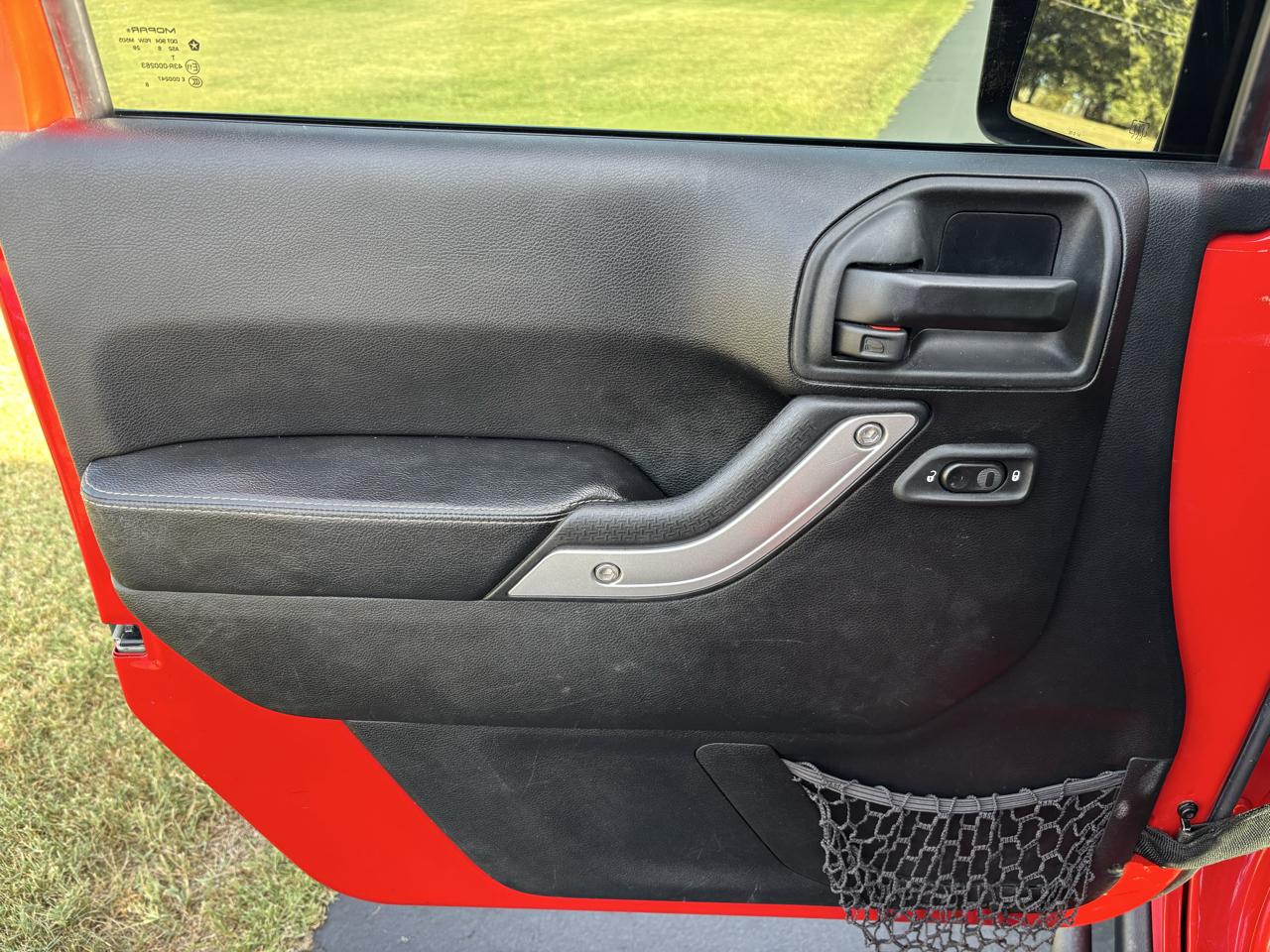 Jeep Wrangler Unlimited 4WD 4dr Rubicon Hard Rock 2016