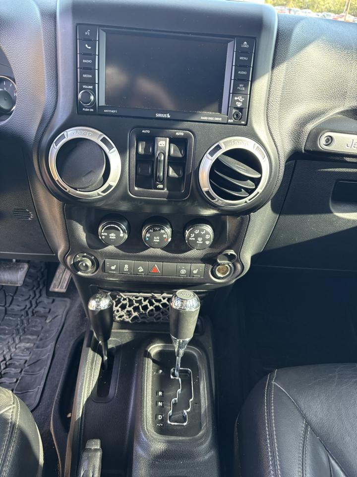 Jeep Wrangler Unlimited 4WD 4dr Rubicon Hard Rock 2016